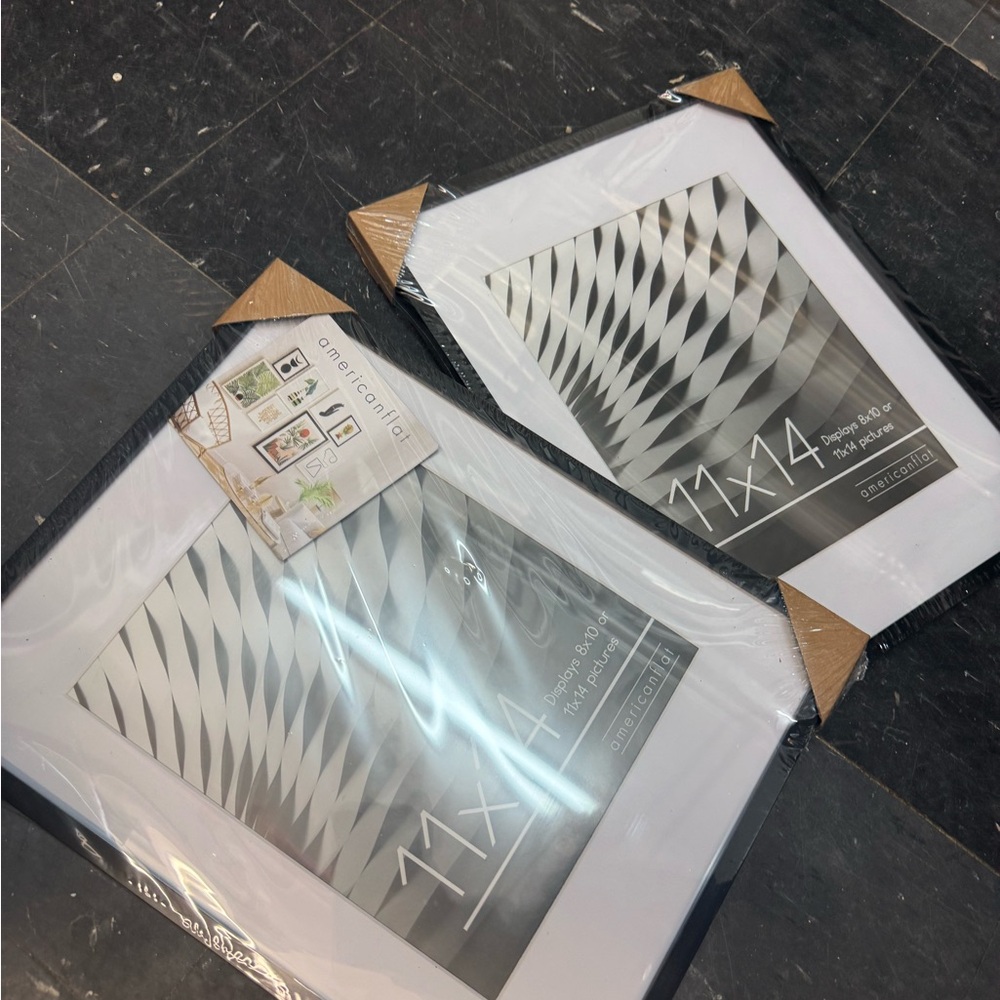 Americanflat White Picture Frame Set of 2